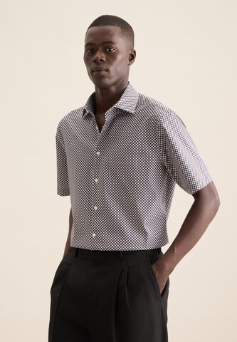 Coupe regular Chemise business SEIDENSTICKER en gris : devant