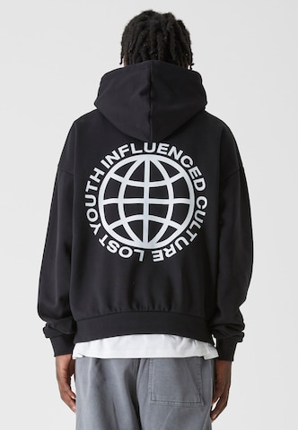 Lost Youth Sweatshirt 'Influenced' i svart