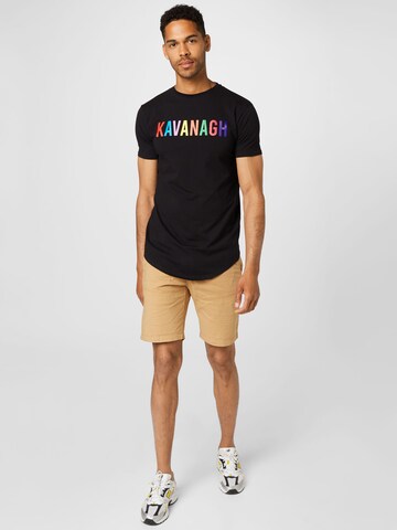 Gianni Kavanagh - Camiseta 'Neverland' en negro