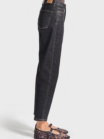 IT'S BASIC Loosefit Jeans 'Relaxed Mid Rise Jeans' in Blauw