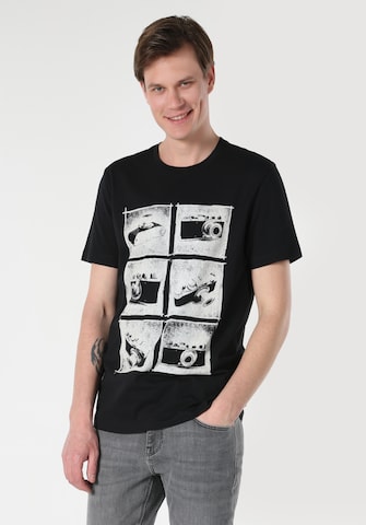 Colin's Shirt in Zwart