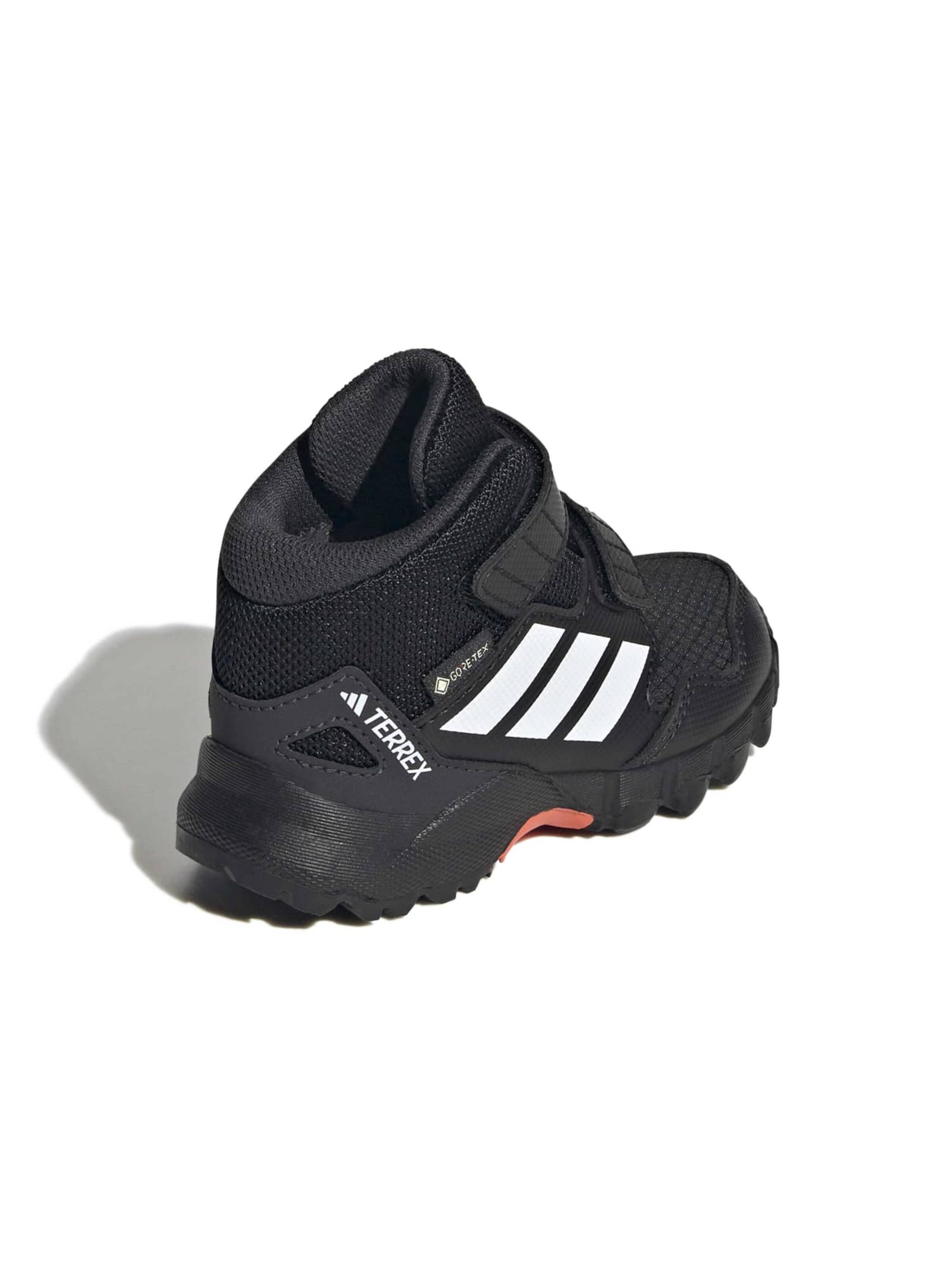 ADIDAS TERREX - Botas 'SKYCHASER' en negro