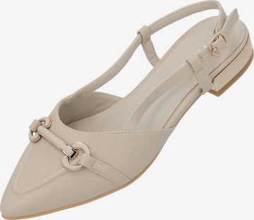 Palado Classic Flats 'Edef' in Beige: front