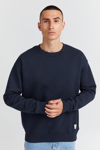 !Solid Sweatshirt in Blauw: voorkant