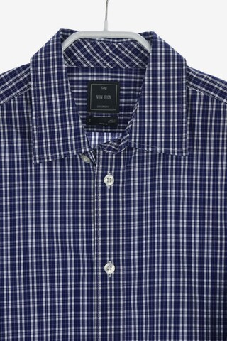 GAP Button Up Shirt in S in Blue
