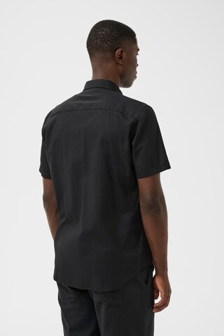 Coupe regular Chemise 'Trostol' Matinique en noir