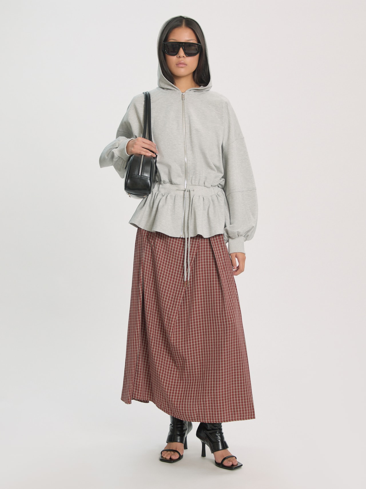 EDITED Neuheiten Sweatjacke 'Ulima Peplum' grau