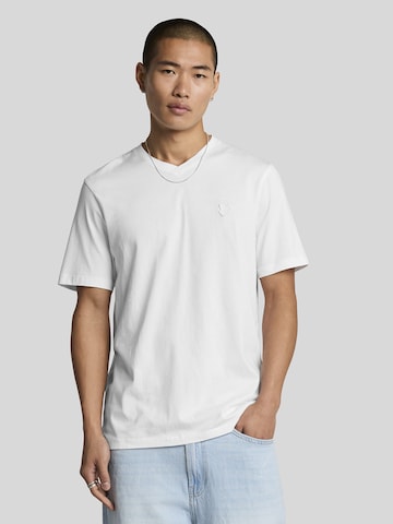 T-Shirt Lyle & Scott en blanc : devant