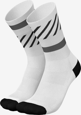 INCYLENCE Sportsocken 'DISRUPTS' in Weiß: Vorderseite