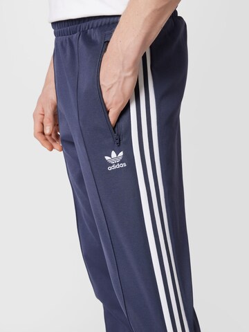 ADIDAS ORIGINALS Slimfit Broek 'Adicolor Classics Beckenbauer Primeblue' in Blauw