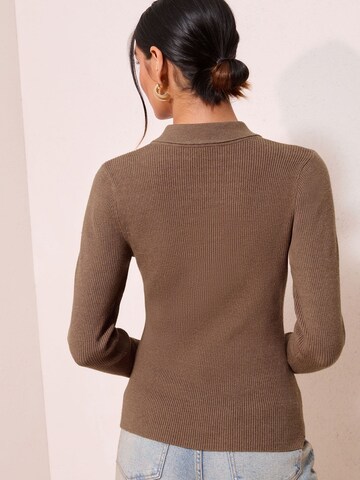 Friends Like These Neulepaita värissä ruskea