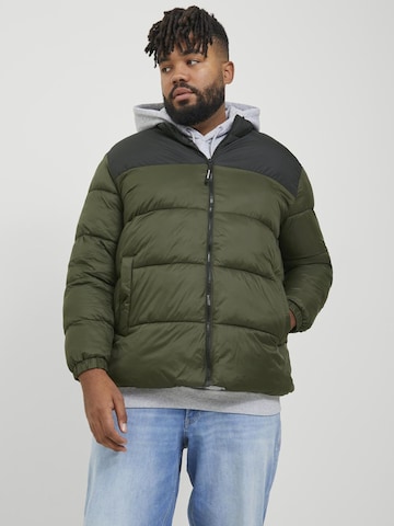 Jack & Jones Plus Winterjas in Groen: voorkant