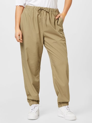 ONLY Carmakoma Tapered Pants in Green: front