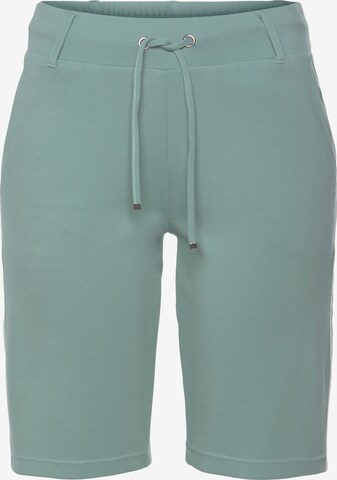 BENCH Regular Pants in Green: front