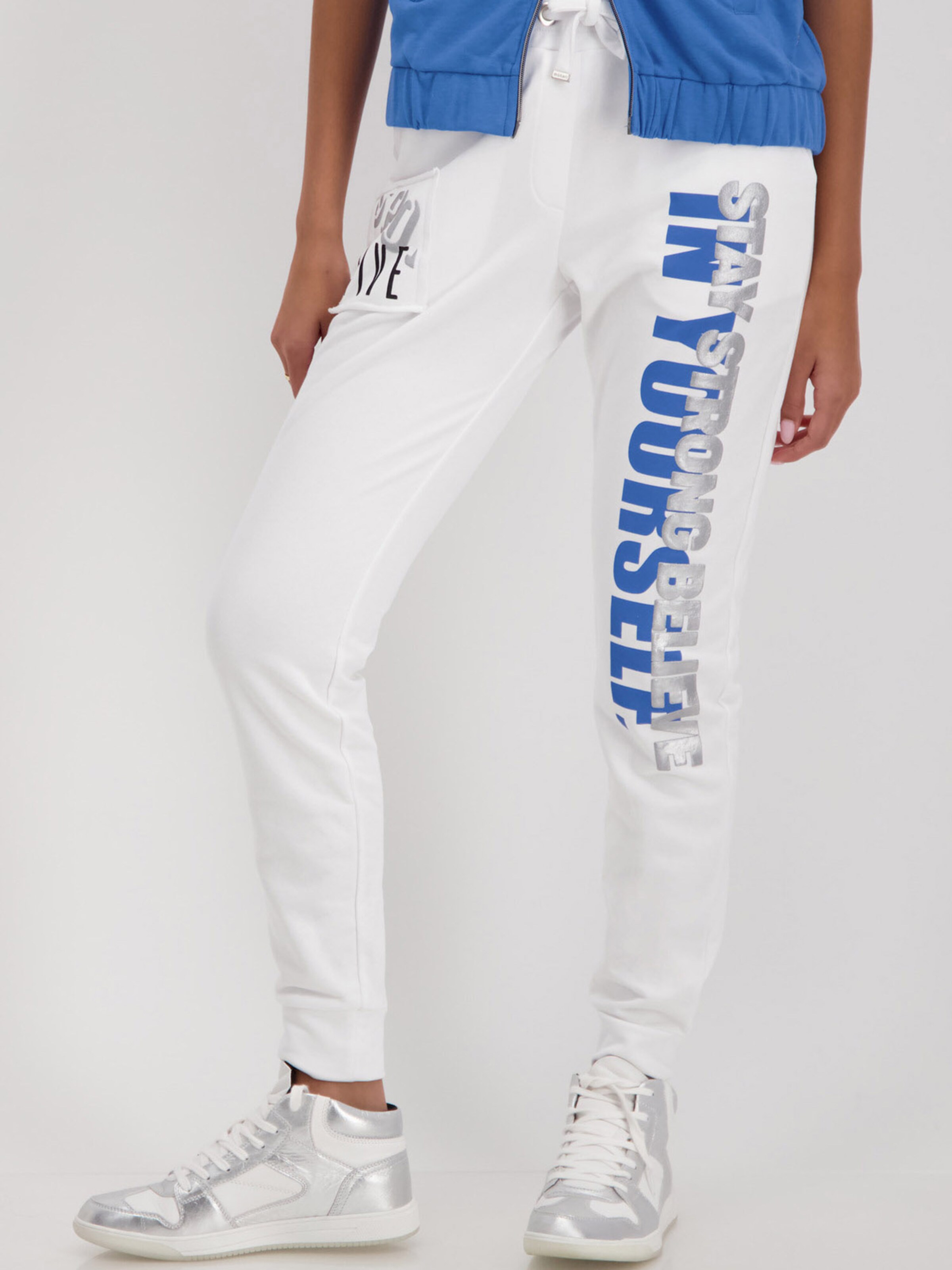 total sports fila sneakers