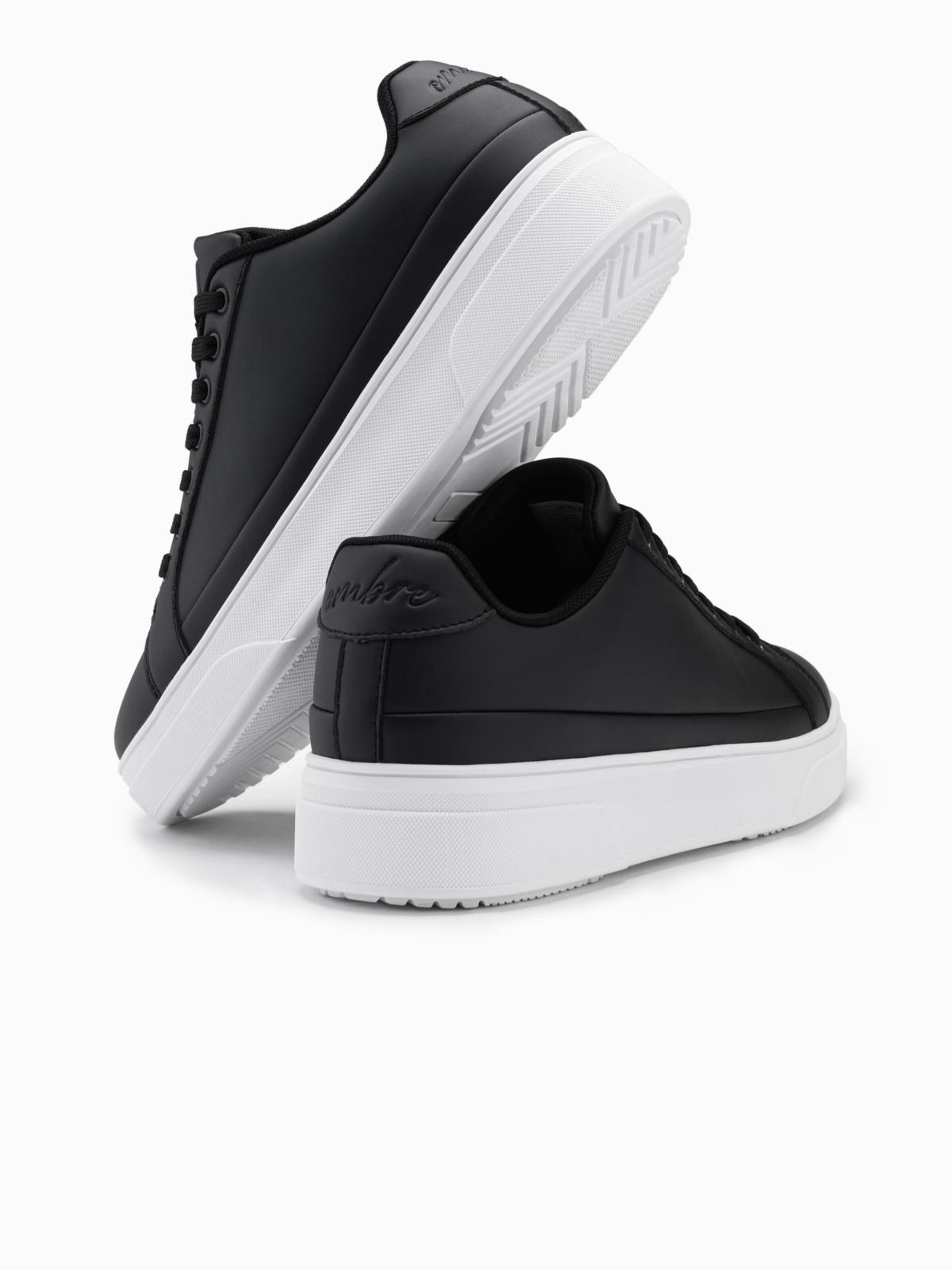 Baskets basses Ombre en noir