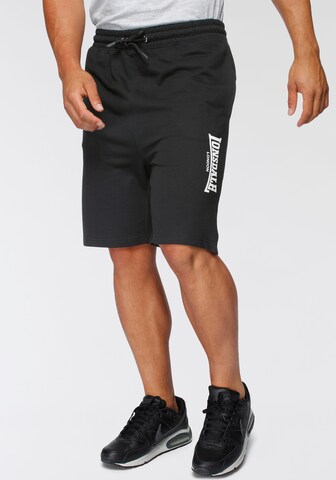Regular Pantalon de sport LONSDALE en noir