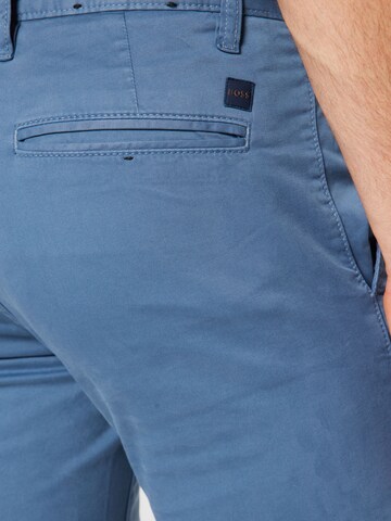 Coupe slim Pantalon chino 'Taber' BOSS en bleu