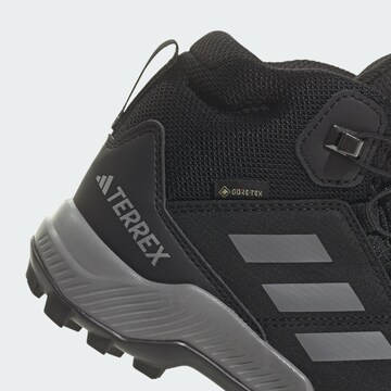 Botine de la ADIDAS TERREX pe negru