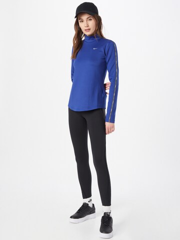 NIKE Performance shirt in Blue