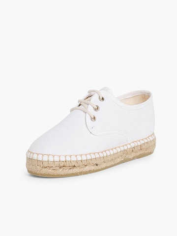 Scarpa bassa di Pisamonas in bianco: frontale