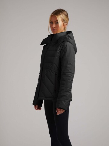 JACK1T Performance Jacket 'Isotope' in Black