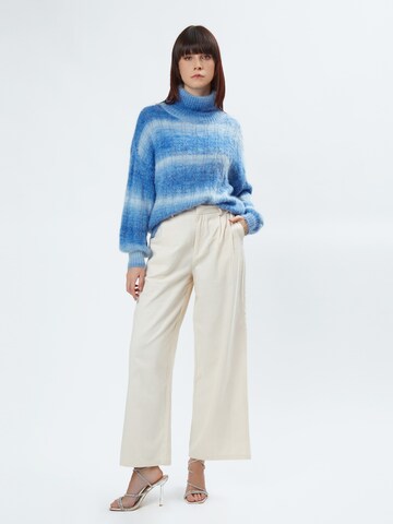 Influencer - Pullover em azul