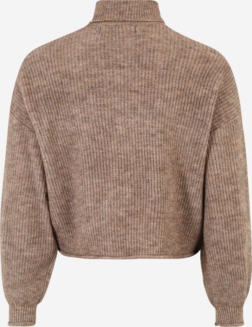 Vero Moda Petite Pullover 'Yvonne' in Braun