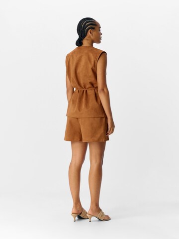 OBJECT Bodywarmer 'OBJSigga' in Bruin