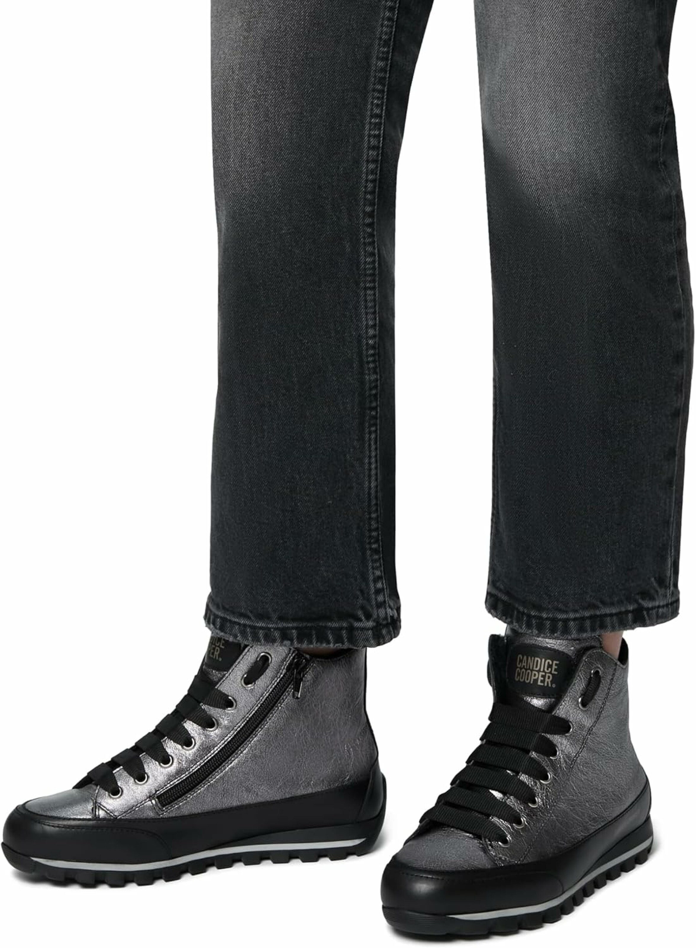 NATURINO Sneakers hoog in Zwart