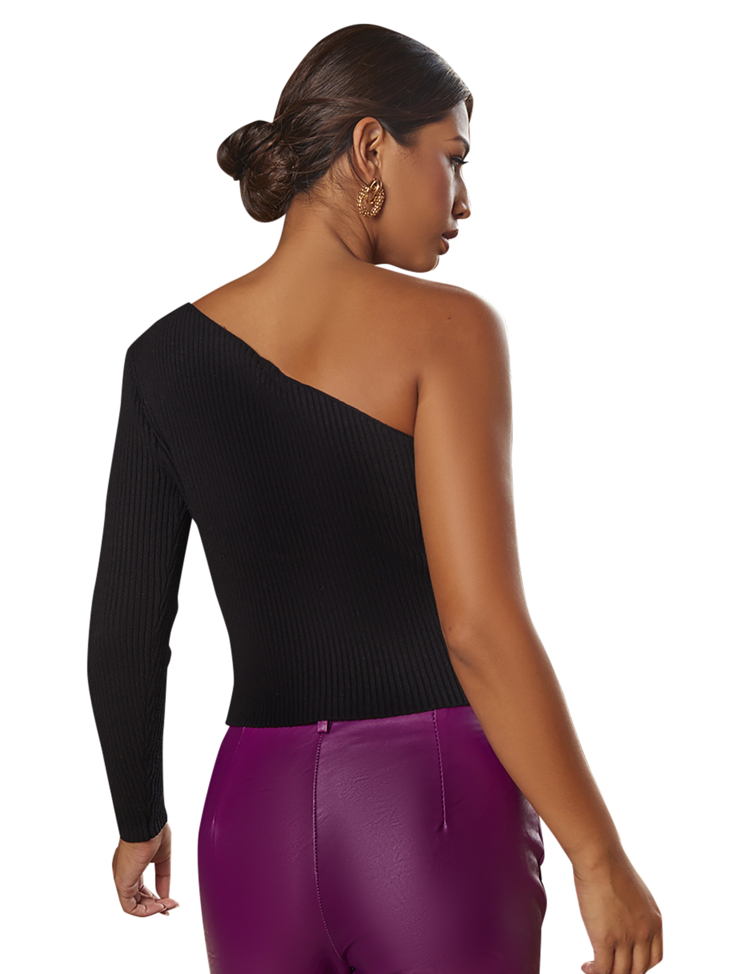 Chi Chi London Sweater in Black