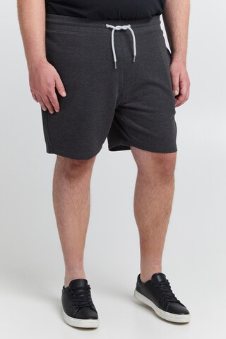 !Solid Regular Shorts 'Tamp' in Grau: predná strana