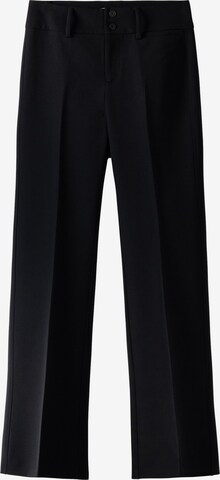 Bershka Rozkloszowany krój Spodnie w kant w kolorze czarny: przód