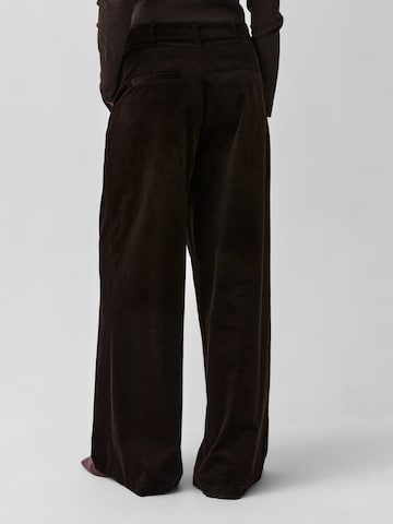 Wide Leg Pantalon 'Menkimia 1' TATUUM en marron