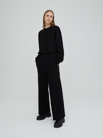 EDITED Wide leg Trousers 'Sylvia' in Black