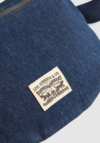 LEVI'S ® Fanny Pack in Blue