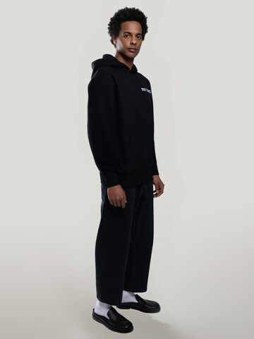 MAD TIGERS Sweatshirt 'Creative Studios' in Black