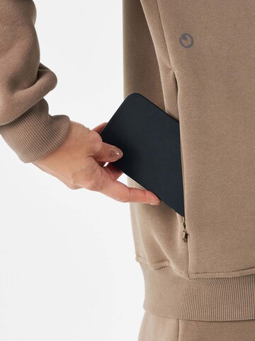 Organication Sweatshirt in Brown