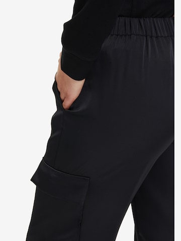 Vera Mont Regular Schlupfhose mit aufgesetzten Taschen in Schwarz