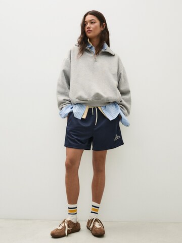 Bershka Sweatshirt in Grijs