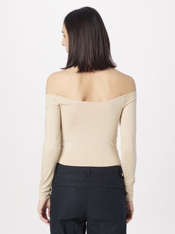 LEVI'S ® Paita 'Graphic Lexie LS Bardot' värissä beige