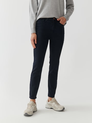 TATUUM Slim fit Trousers 'ROMIKI' in Blue: front