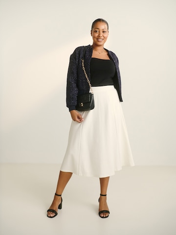 Guido Maria Kretschmer Curvy Top 'Insa' in Schwarz