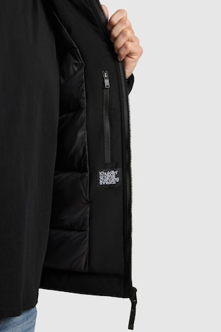 khujo Winterjacke 'Huey' in Schwarz