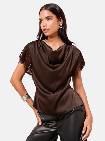 Friends Like These Blouse in Bruin: voorkant