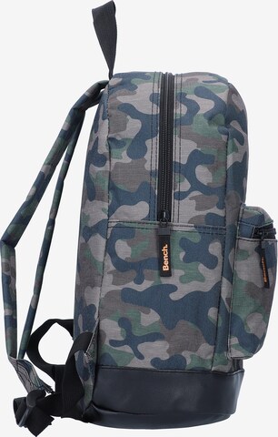 BENCH Backpack in Green