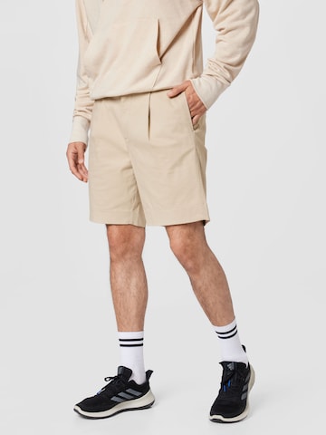regular Pantaloni con pieghe di Abercrombie & Fitch in beige: frontale