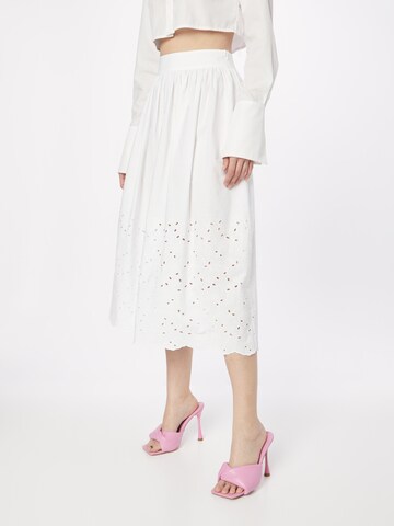 UNITED COLORS OF BENETTON Skirt in White: front