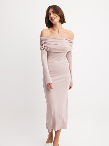 NA-KD Evening Dress in Purple: front