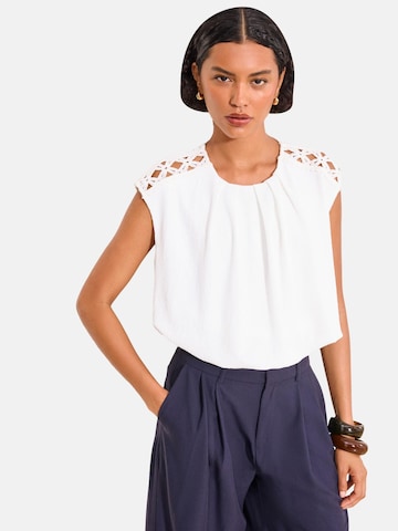 Lipsy Blouse in Wit: voorkant